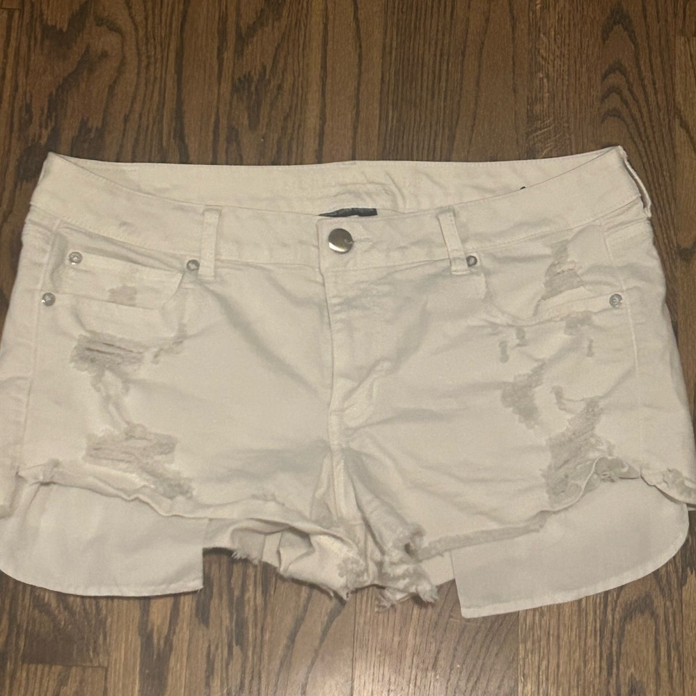 American Eagle Outfitters White Jean Shorts Distressed Frayed Hem